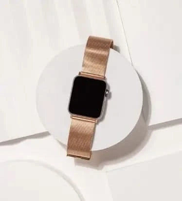 Women’s Apple Watch band in rose gold – link bracelet style