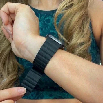 Adjusting Your Apple Watch Band For A Better Fit